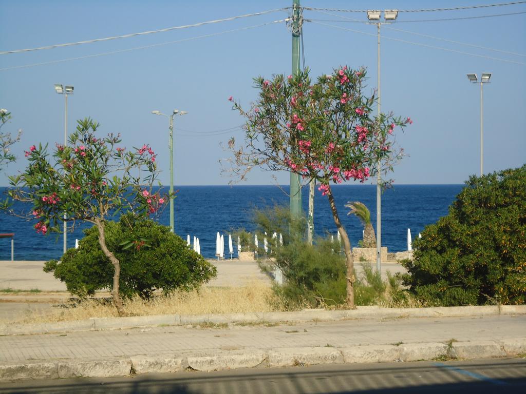 B&B Mareen Santa Maria al Bagno Buitenkant foto